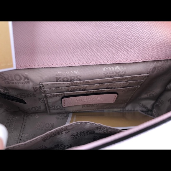 ‼️SALE‼️👜💕- Michael Kors Crossbody Pink Floral - Picture 5 of 7